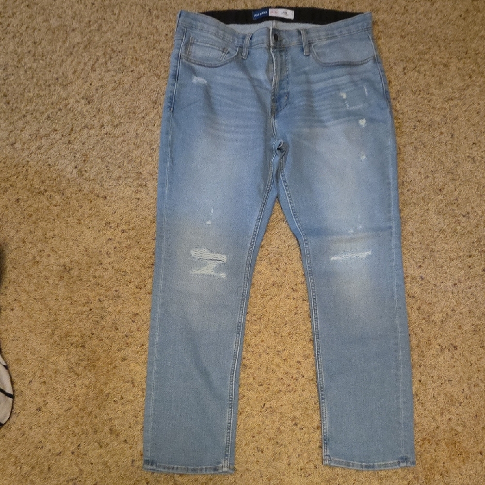 Old Navy Men's Slim Jeans in Light Blue